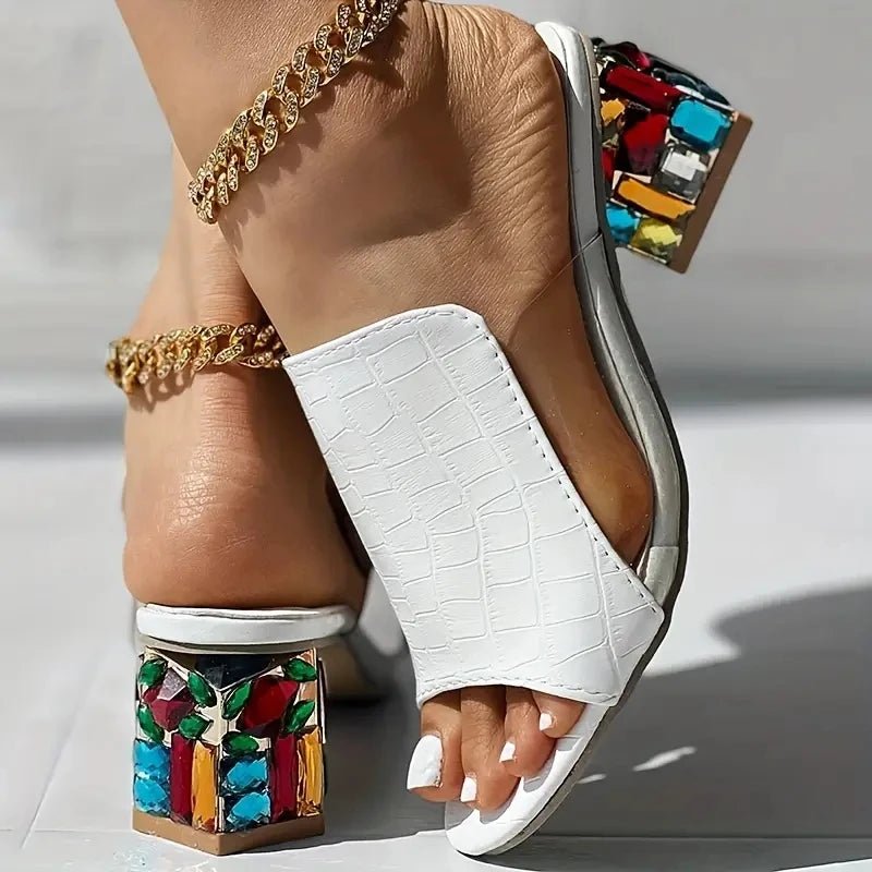 Trendige Damen-Sandalen mit quadratischem Absatz – Offene Spitze, modisch & bequem