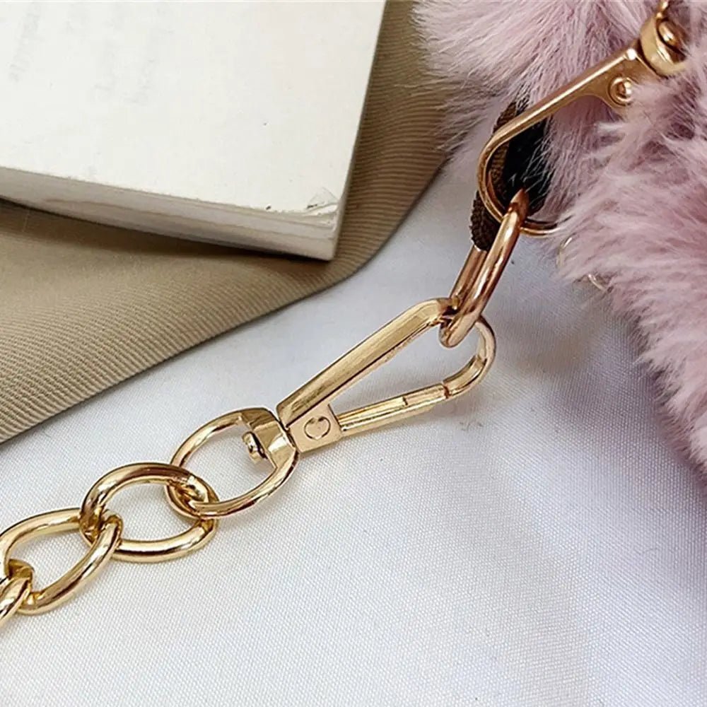 Damen Flauschige Schultertasche mit Kette