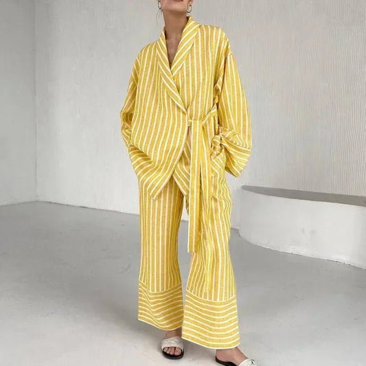 Gestreiftes Zweiteiler-Hosen-Set mit Langarmshirt – Casual & Loungewear