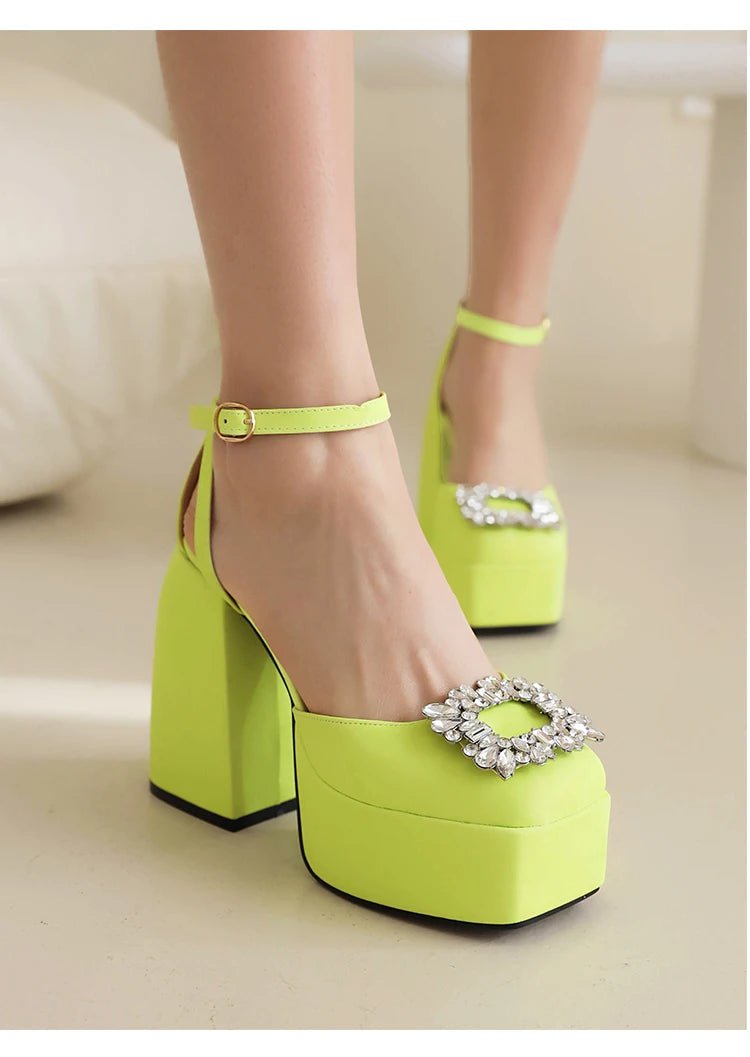 Plus Size Plateau-Sandalen Satin High Heels mit Strass, Karree-Design & Knöchelriemen