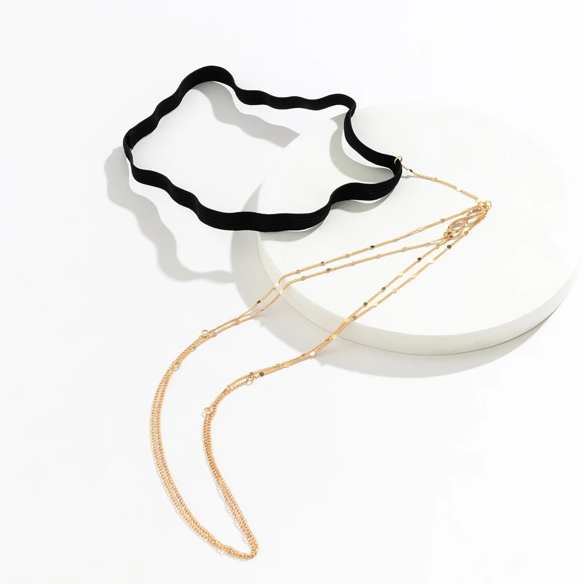 Verstellbare Oberschenkelkette in Gold – Sexy Strumpfband-Schmuck für Damen